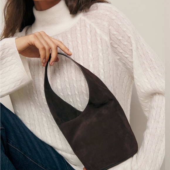 Reformation Silvana Bucket Bag - Picture 2 of 8